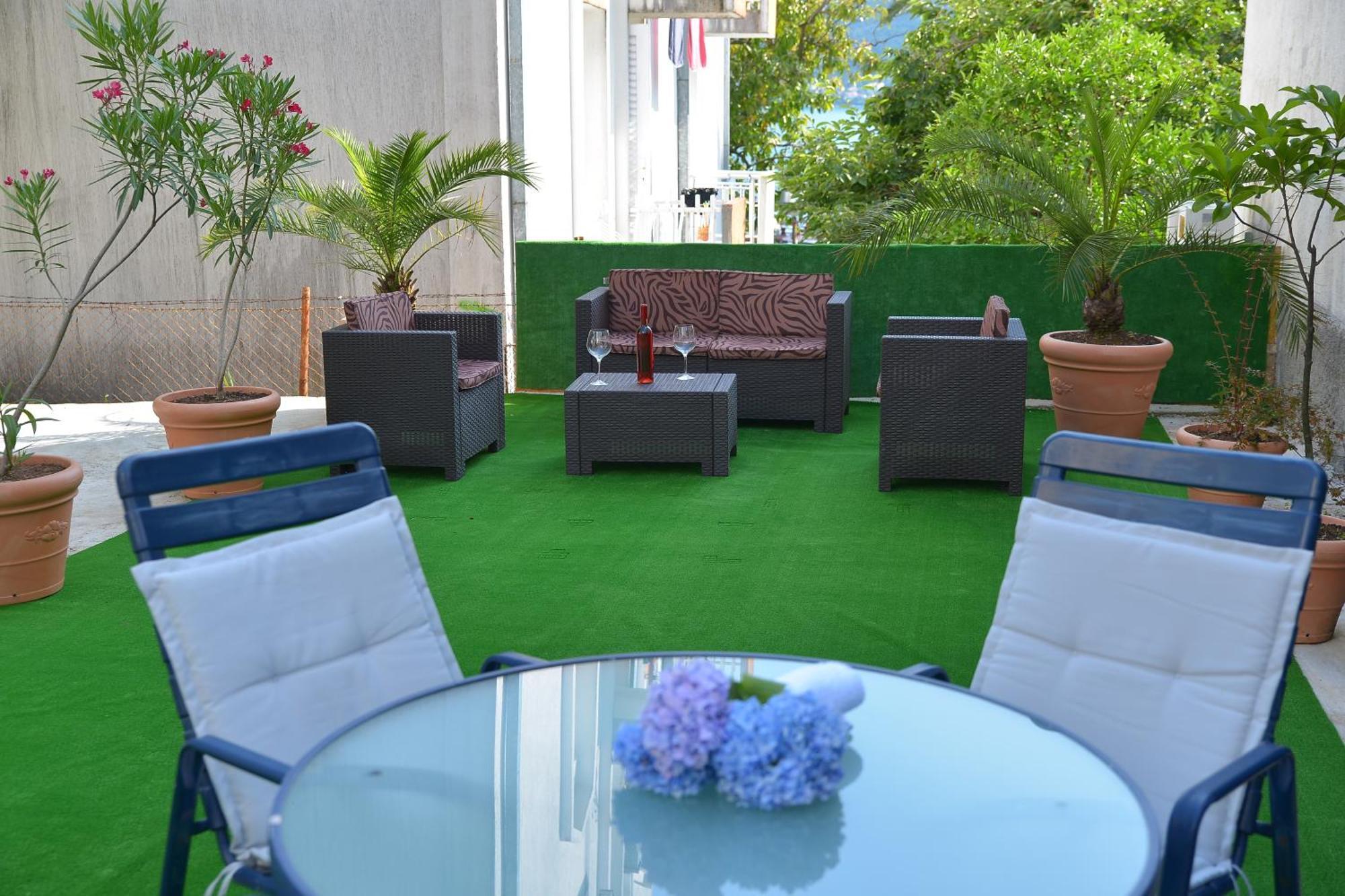 Solar Apartments Херцег Нови Екстериор снимка